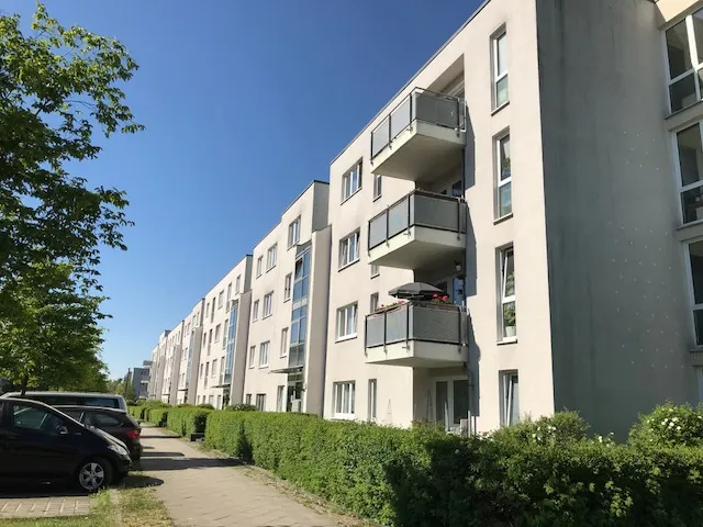 Hasenholzer Allee  69,  1.OG, LI — photo 1